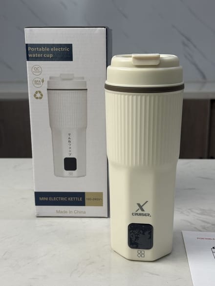 Xcruiser Digitale Reiswaterkoker 450 ml – Draagbare Waterkoker – Temperatuurweergave – Compact & Veilig