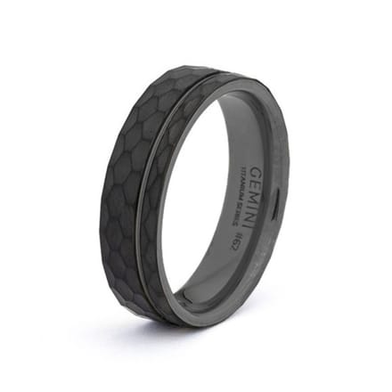 Alter Black - 62