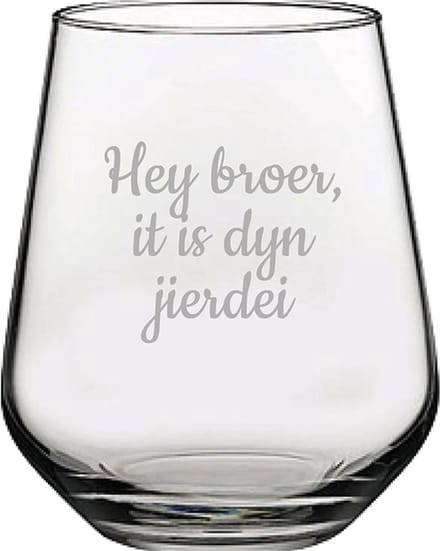 Drinkglas gegraveerd - 42,5cl - Hey broer it is dyn jierdei