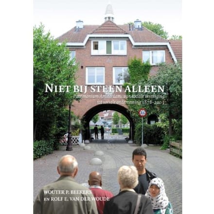 Niet Bij Steen Alleen - Passage-Reeks - W.P. Beekers