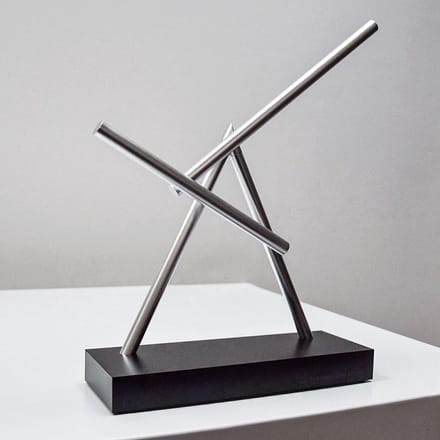 MikaMax Swinging Sticks - Origineel Kinetisch Designobject voor Bureau