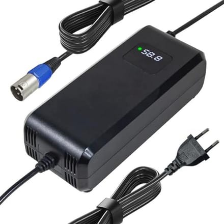 Universele Snellader 58,8V 4Amp voor E-bikes, Hoverboards en Elektrische Scooters