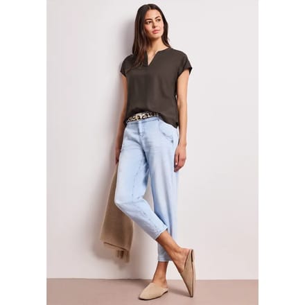 Blouse met losse schouders en gespleten hals