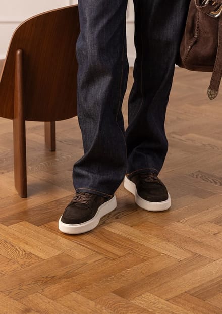 Manfield - Heren - Bruine suède sneakers - Maat 40