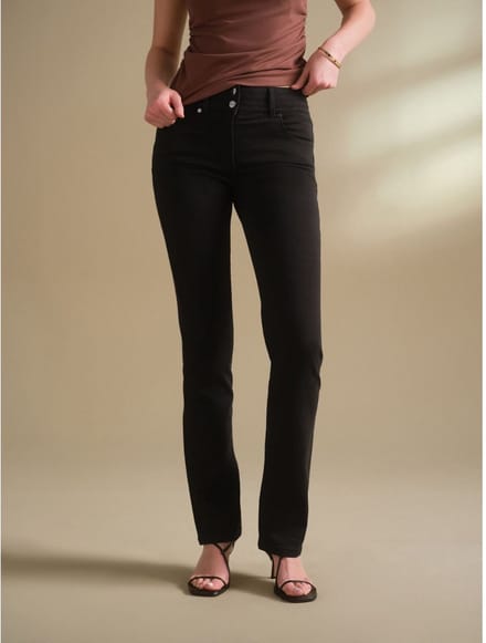Next - Dames - Liftende, vormgevende bootcut jeans met slim-fit pasvorm - Zwart