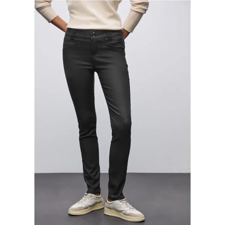 Slim Fit gecoate broek