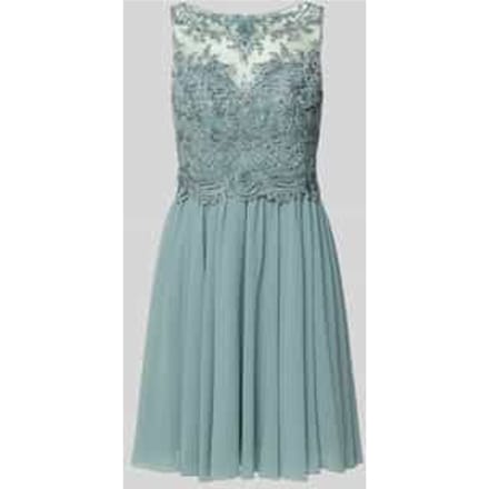 Cocktailjurk van tule met strass-steentjes