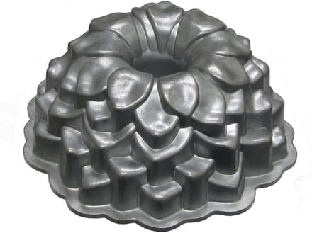 Gietijzeren Bakvorm Chrysant Bloem - 2,4 Liter - Zilver Kleur