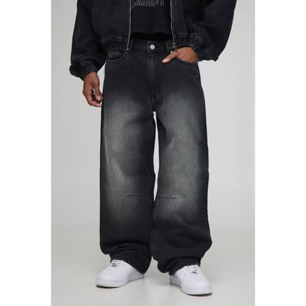Relaxed Fit Gewassen Knee Dart Jeans | Washed Black | Size 28R