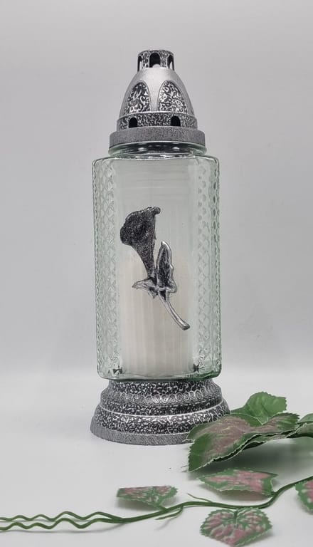 Herdenkingslicht - R-364g - Calla - Zilver - Grafkaars - Graflicht - Graflantaarn - Windlicht