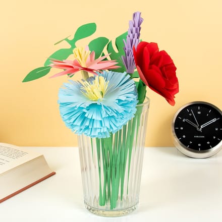 DIY Papieren Bloemen van Kikkerland