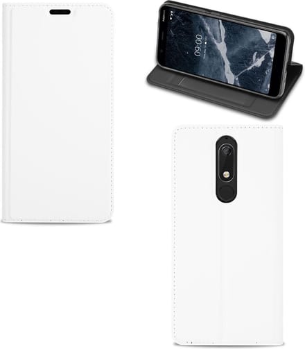 Nokia 5.1 Hoesje Wit met Pashouder