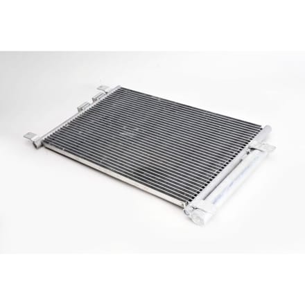 Condensator, airconditioning NISSENS 94746