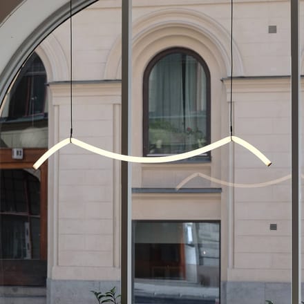 Markslöjd LED hanglamp Melt, zwart/wit, 112 cm lang