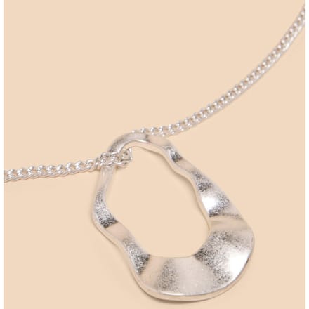 White Stuff Amy Abstract Long Necklace Silver Tone Metallic Größe: OS | Halsketten Outlet | Damen | Grau