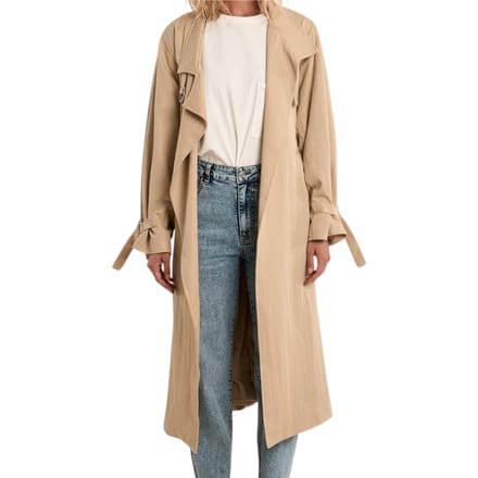 Trench Woman Molly Bracken T2251ep