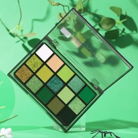 UCANBE  - Emerald Forest 15-Color Eyeshadow Palette 10.8g