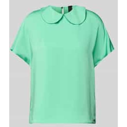 Blouseshirt van satijn met platte kraag