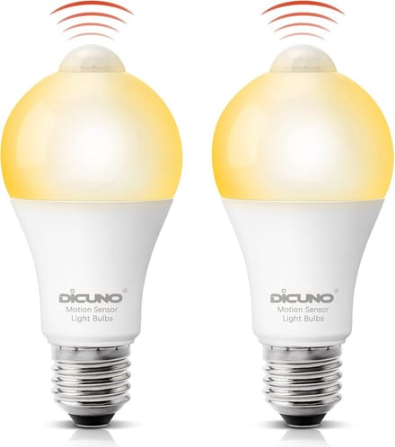DiCUNO E27 PIR motion detector, 12W LED PI-Sensor replaces 100W, Warm white 2700K, 1100LM, 120° beam angle, E27 LED sensor bulb, Not dimmable, 2 pieces