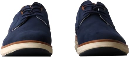 Sneakers met veters