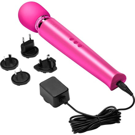 Le Wand - Rechargeable Massager Magenta