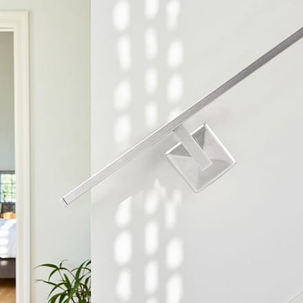 Trapleuning Geborsteld RVS – Plat (40 x 10 mm) – Lengte: 100 cm – Inclusief 2 rvs leuninghouders