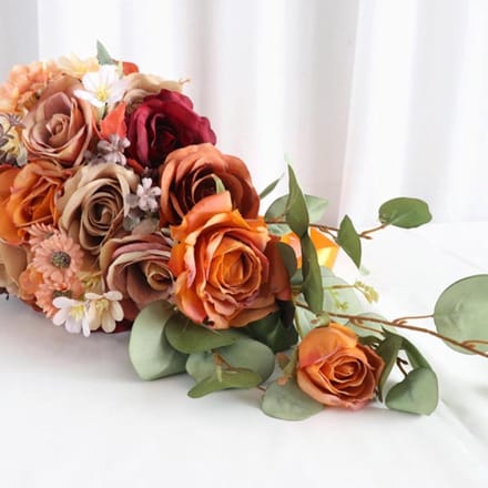 Bruidsboeket - Kunstbloemen Boeket - Bruiloft Accessoire - Levensecht Ontwerp - 32x25x15 cm