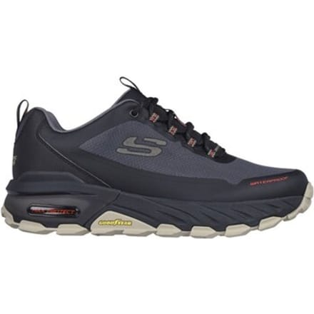 Skechers Max Protect Fast Wandelschoenen Zwart EU 40 Man
