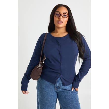 boohoo Dames PLUS RONDE HALS KNOOPDOORLOOP CARDIGAN | Navy | Maat: 22