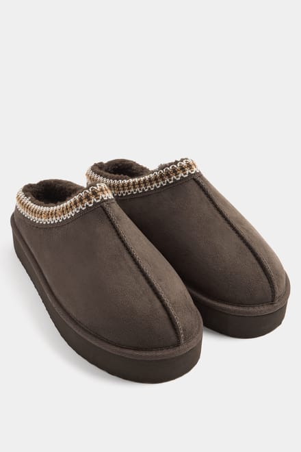 Yours Chocoladebruine Muiltjes Van Imitatiesuède Met Borduursels In Brede Epasvormsize 42E