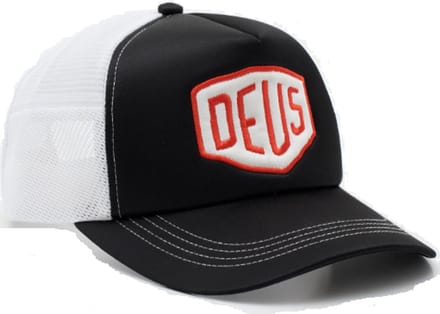 DEUS Shield Luxx Trucker cap - Black