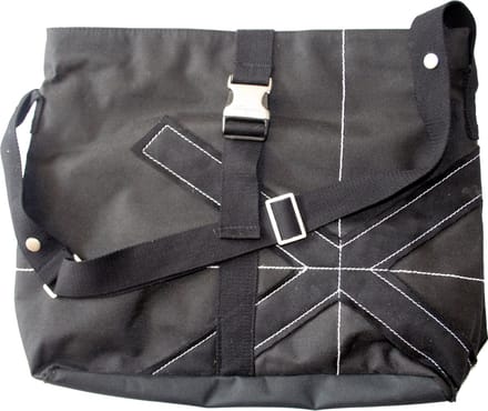 Little Company Messenger Luiertas - zwart met kruis
