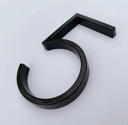 ***Zwart Modern Huisnummer - nr 5 - Zwevend Huisnummer 125mm - van Heble® ***