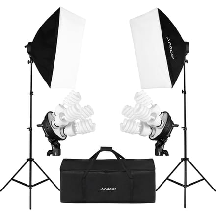 Andoer Studio Fotoverlichtingsset met 2 * Softbox / 2 * 4in1 Lampfitting / 8 * 45W Lamp / 2 * Licht UK Plug