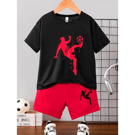 Jongens Short Set met Zwart Voetbalpatroon Korte Mouw Top en Rode Elastische Shorts 140 black