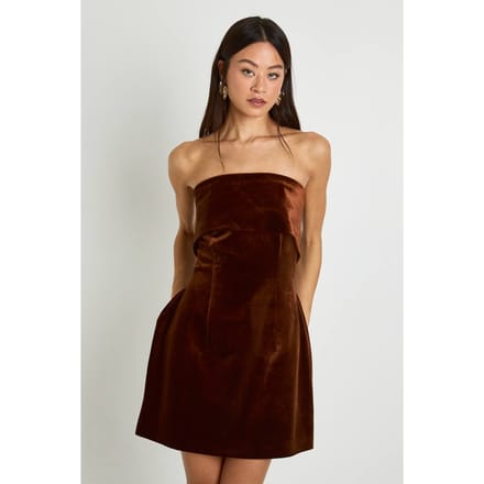 boohoo Dames Lange fluwelen Bardot crepe jurk | Chocoladebruin | Maat: 42