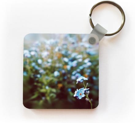 Sleutelhanger - Uitdeelcadeautjes - Grote bossen met vergeet-mij-nietjes - Plastic