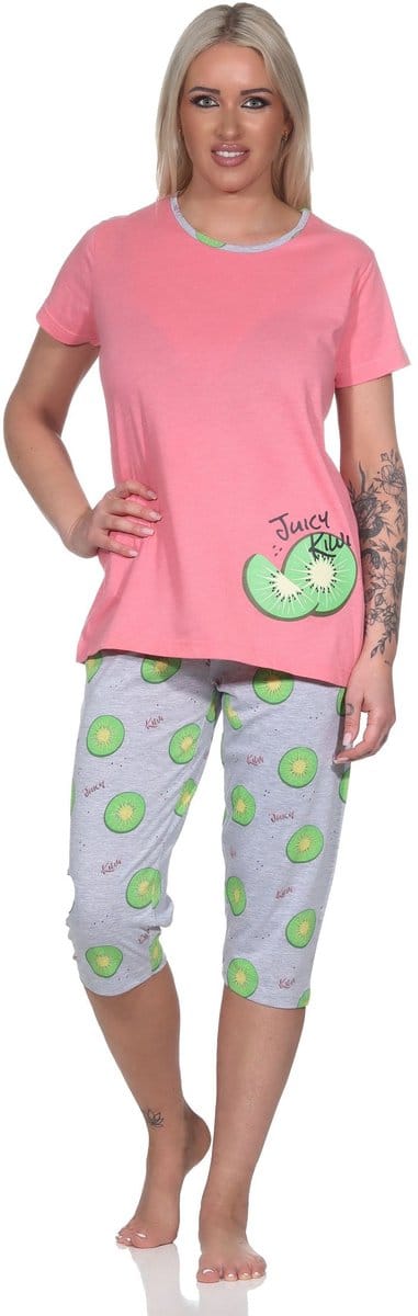 Normann damespyjama met korte mouwen en capri pyjamabroek in coole Allover Print