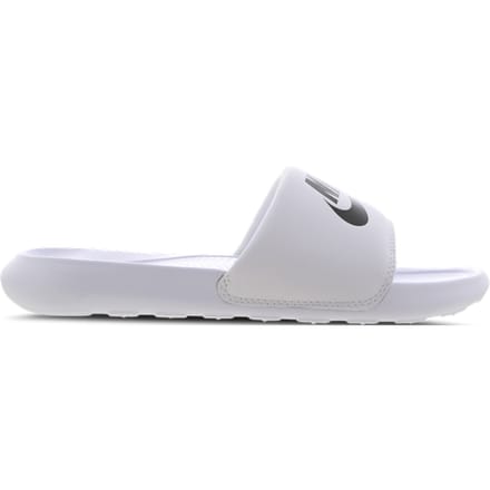 Nike Victori Sneakers Dames - Wit - Maat 35.5 - Rubber