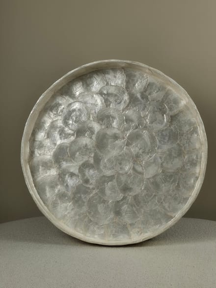 Blitzdeco - Schelpen Schaal Rond - Nyla - Parelmoer - Handgemaakt Uniek Patroon - 40CM