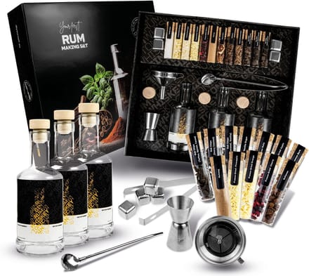 DIBYS - Cocktail set - DIY Kit - Kit voor het maken van Rum - incl. Kruiden - incl. Bartending accessoires - Rum set - Cadeau - Geschenkset