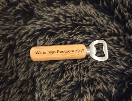 Flessenopener peet oom