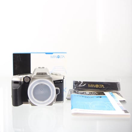 Nieuw (oude stock) Minolta Dynax 4 body analoge camera