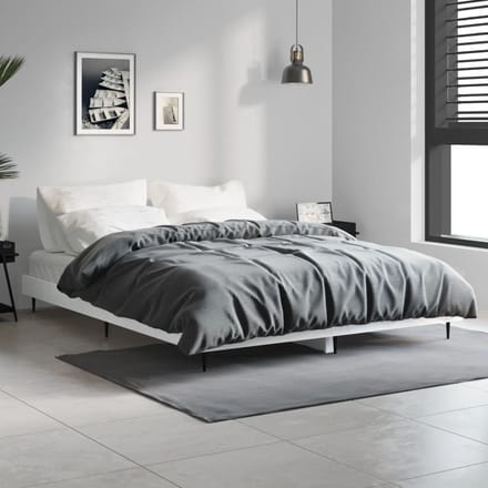 vidaXL - Bedframe - bewerkt - hout - hoogglans - wit - 135x190 - cm