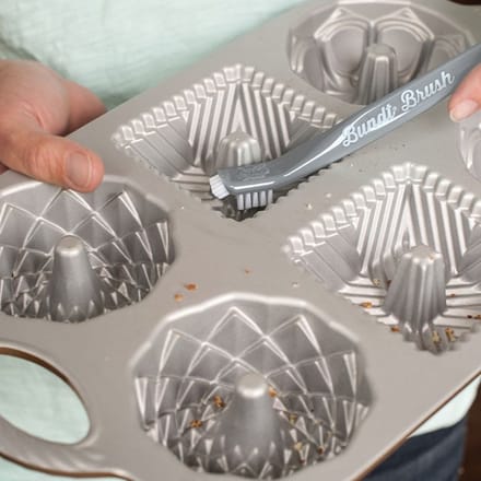 Nordic Ware Ultimate Bundt Cleaning Tool