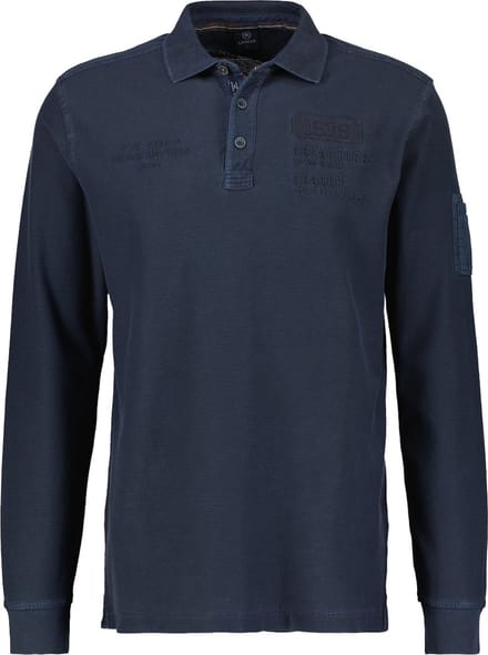 Longsleeve poloshirt.