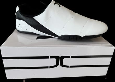 JCalicu Taekwondoschoen Kicks III Wit met Zwarte zool (Maat: 40)