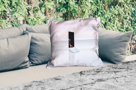 Sierkussen Buiten - Vintage - Deur - Abstract - 60x60 cm - Weerbestendig