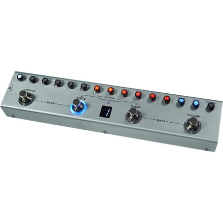 Bass Multi-effectpedaal 3-bands equalizers XLR gebalanceerde uitgang 3 vertragingen 3 reverbs Baseffecten zilver