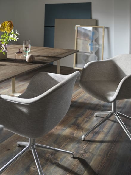 Muuto 70/70 Tafel - S - zwart - gerookte eik